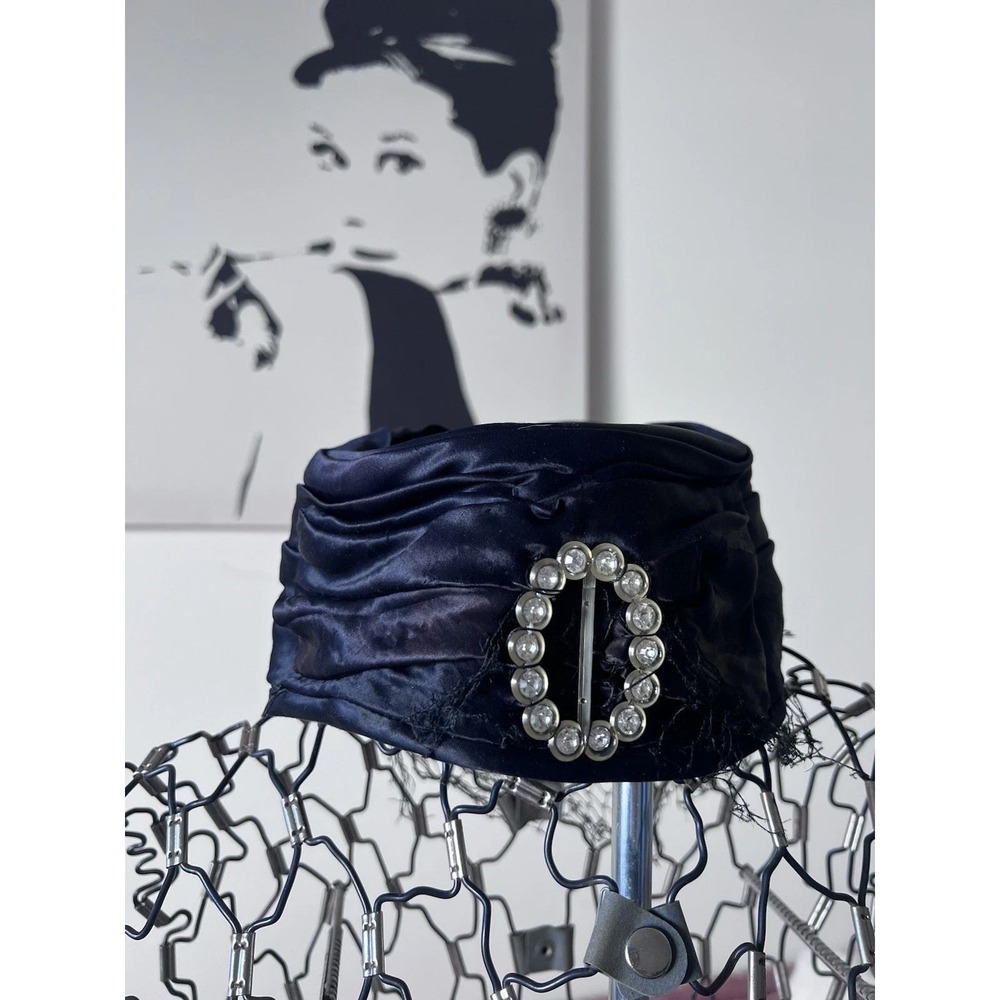 Vintage Navy Blue Satin Pillbox Hat Rhinestone Buckle Birdcage Veil‎ Mid Century